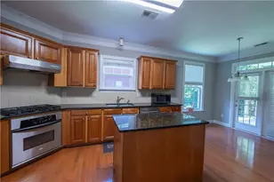 4945 Weathervane Dr, Johns Creek, GA 30022 - Photo 7