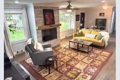2424 Melinda Court NE, Atlanta, GA 30345 - Photo 9