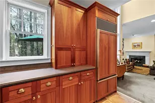 200 Quincy Ln, Roswell, GA 30076 - Photo 21