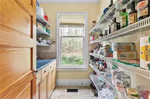 200 Quincy Ln, Roswell, GA 30076 - Photo 13