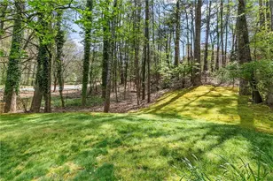 200 Quincy Ln, Roswell, GA 30076 - Photo 53