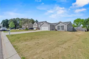 772 Morris Ln, Winder, GA 30680 - Photo 3