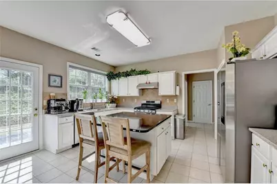 5066 Wellisford Court, Suwanee, GA 30024 - Photo 17