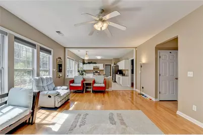 5066 Wellisford Court, Suwanee, GA 30024 - Photo 13