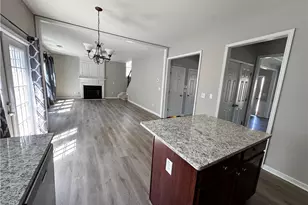 2530 Vistoria Dr, Cumming, GA 30041 - Photo 9