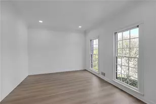 835 Kings Arms Way, Johns Creek, GA 30022 - Photo 3