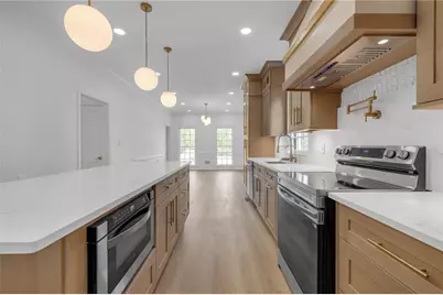 835 Kings Arms Way, Johns Creek, GA 30022 - Photo 13
