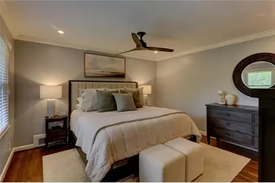 870 Starlight Drive, Sandy Springs, GA 30342 - Photo 47