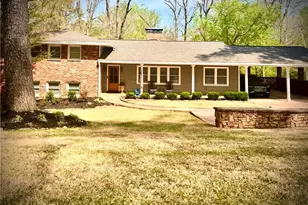 870 Starlight Dr, Sandy Springs, GA 30342 - Photo 1