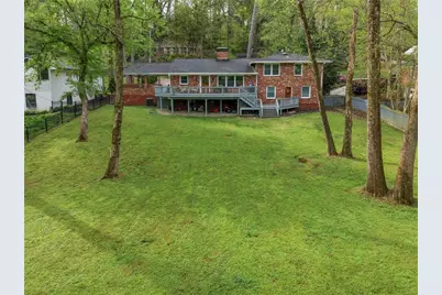 870 Starlight Drive, Sandy Springs, GA 30342 - Photo 9