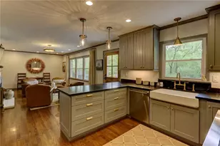 870 Starlight Dr, Sandy Springs, GA 30342 - Photo 33