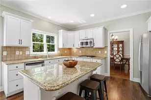 3815 Bridle Ridge Dr, Suwanee, GA 30024 - Photo 13