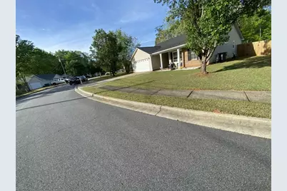 188 Waters Edge Drive, Locust Grove, GA 30248 - Photo 3