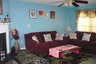 425 Spring Head Dr, Lawrenceville, GA 30046 - Photo 7