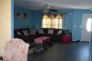 425 Spring Head Dr, Lawrenceville, GA 30046 - Photo 3