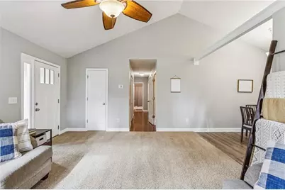 18 W Ridge Drive SE, Cartersville, GA 30121 - Photo 9