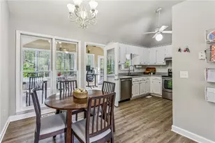 18 W Ridge Dr SE, Cartersville, GA 30121 - Photo 11