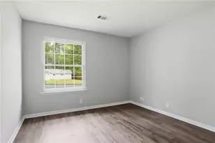 44 Burnham Cir, Jonesboro, GA 30238 - Photo 11