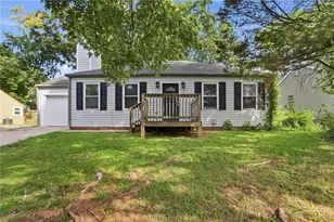 134 Mayflower Cir, Cartersville, GA 30120 - Photo 1