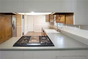 1802 Driftwood Pl, Snellville, GA 30078 - Photo 9