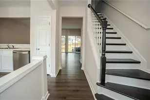 4645 Valais Ct, Alpharetta, GA 30022 - Photo 3