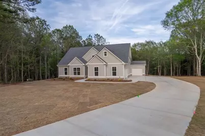 346 Woodfin Way, Social Circle, GA 30025 - Photo 3