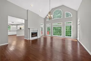 4320 Waterford Dr, Suwanee, GA 30024 - Photo 5