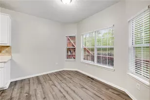 90 Montrose Ln, Sharpsburg, GA 30277 - Photo 9