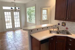 7155 Roswell Rd, Sandy Springs, GA 30328 - Photo 17