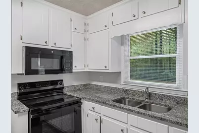 4316 Derbyshire Trace SE, Conyers, GA 30094 - Photo 15