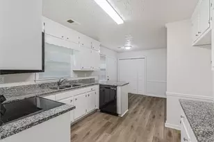 4316 Derbyshire Trce SE, Conyers, GA 30094 - Photo 13