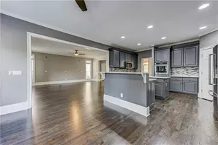 2745 Lenox Rd NE, Atlanta, GA 30324 - Photo 7