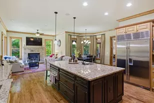 1266 Stonecroft Way, Marietta, GA 30062 - Photo 19