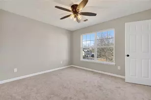 3621 Hutchinson Trace Dr, Cumming, GA 30040 - Photo 15