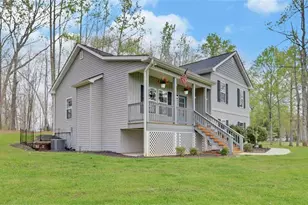 5270 Union Cir, Flowery Branch, GA 30542 - Photo 3