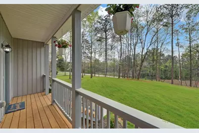 5270 Union Circle, Flowery Branch, GA 30542 - Photo 5