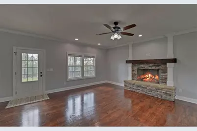 5270 Union Circle, Flowery Branch, GA 30542 - Photo 9