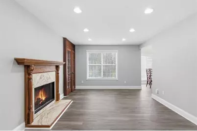 307 Glenleaf Drive, Peachtree Corners, GA 30092 - Photo 5