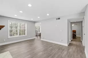 307 Glenleaf Dr, Peachtree Corners, GA 30092 - Photo 3
