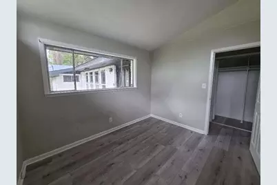 3483 N Creekview Drive N, Lawrenceville, GA 30044 - Photo 7