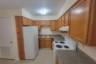 2674 Evans Mill Dr, Lithonia, GA 30058 - Photo 5