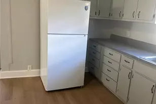 202 Cheatham St, Griffin, GA 30223 - Photo 9