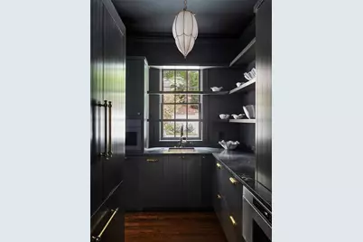 3990 Paces Ferry NW Road, Atlanta, GA 30327 - Photo 11