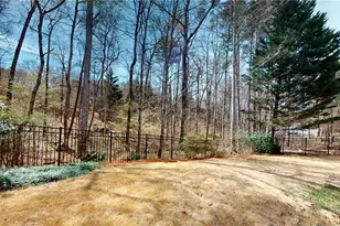 943 Kinghorn Dr NW, Kennesaw, GA 30152 - Photo 69