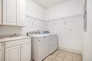 960 Landmark Dr, Atlanta, GA 30342 - Photo 25