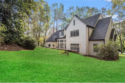 960 Landmark Drive, Atlanta, GA 30342 - Photo 45