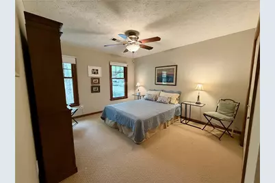 615 Lake Forest Court, Roswell, GA 30076 - Photo 37