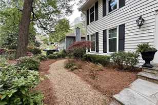 615 Lake Forest Ct, Roswell, GA 30076 - Photo 67