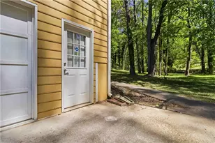 720 Garr Cir SW, Atlanta, GA 30331 - Photo 5