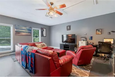 4097 Stacy Lane, Snellville, GA 30039 - Photo 13